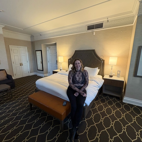 Meet your Posher, Chelsea - Picture 3 of 6